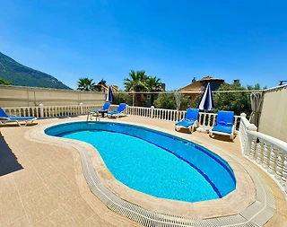 Fethiye'de Geniş Aile Gruplarına Uygun, Özel Havuzlu, Kiralık Villa - 2
