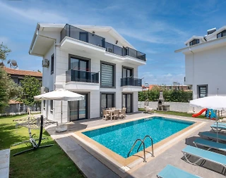 Fethiye Ölüdeniz'de Kalabalık Ailelere Uygun, Özel Havuzlu, 4+1 Villa - 1
