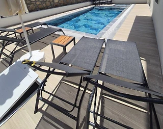 Fethiye Ölüdeniz'de Kalabalık Ailelere Uygun, Özel Havuzlu, 4+1 Villa - 2