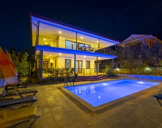 Fethiye Ölüdeniz'de Kalabalık Ailelere Uygun, Özel Havuzlu, 5+1 Villa - 1
