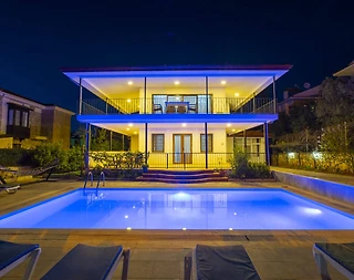 Fethiye Ölüdeniz'de Kalabalık Ailelere Uygun, Özel Havuzlu, 5+1 Villa - 2