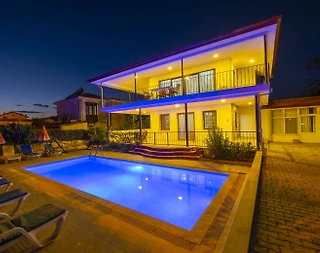 Fethiye Ölüdeniz'de Kalabalık Ailelere Uygun, Özel Havuzlu, 5+1 Villa - 3