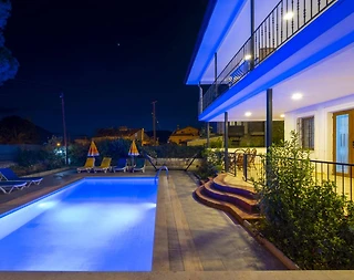 Fethiye Ölüdeniz'de Kalabalık Ailelere Uygun, Özel Havuzlu, 5+1 Villa - 5