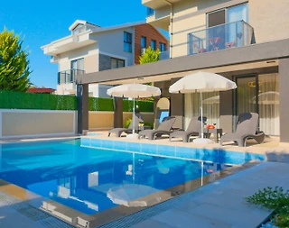 Fethiye Ölüdeniz'de Kalabalık Ailelere Uygun, Özel Havuzlu, 5+1 Villa - 3
