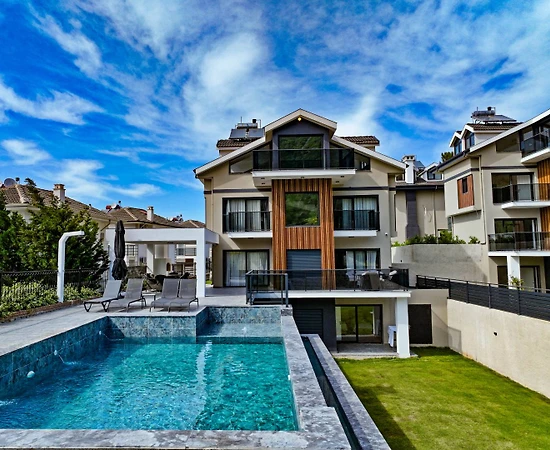 Fethiye Ölüdeniz'de Kalabalık Ailelere Uygun, Özel Havuzlu, 5+1 Villa - 1