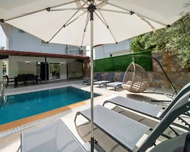 Fethiye Ölüdeniz'de Geniş Ailelere Uygun, Özel Havuzlu, Lüks Villa - 2