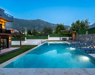 Fethiye Ölüdeniz'de Kalabalık Ailelere Uygun, Özel Havuzlu, Lüks Villa - 2
