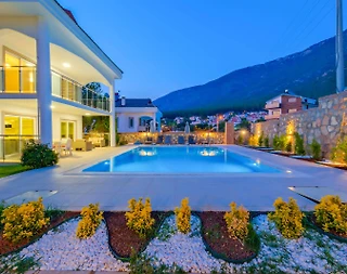 Fethiye Ölüdeniz'de Kalabalık Ailelere Uygun, Özel Havuzlu, Lüks Villa - 4