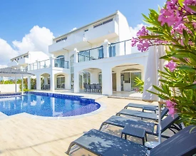 Fethiye Ölüdeniz'de Kalabalık Ailelere Uygun, Özel Havuzlu, Modern Villa - 2