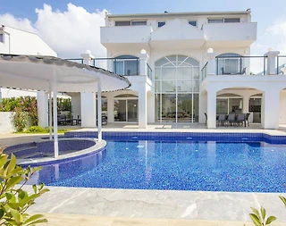 Fethiye Ölüdeniz'de Kalabalık Ailelere Uygun, Özel Havuzlu, Modern Villa - 3