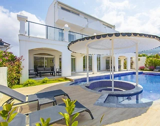 Fethiye Ölüdeniz'de Kalabalık Ailelere Uygun, Özel Havuzlu, Modern Villa - 4