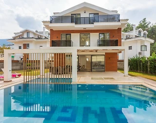 Fethiye Ölüdeniz'de Büyük Ailelere Uygun, Özel Havuzlu, Nezih Villa - 1