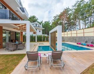 Fethiye Ölüdeniz'de Büyük Ailelere Uygun, Özel Havuzlu, Nezih Villa - 2