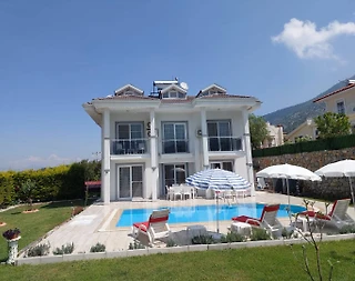 Fethiye Ölüdeniz'de Kalabalık Ailelere Uygun, Özel Havuzlu, Kiralık Villa - 4