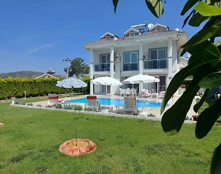 Fethiye Ölüdeniz'de Kalabalık Ailelere Uygun, Özel Havuzlu, Kiralık Villa - 3