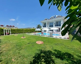 Fethiye Ölüdeniz'de Kalabalık Ailelere Uygun, Özel Havuzlu, Kiralık Villa - 5
