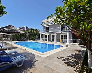 Fethiye Ölüdeniz'de Kalabalık Ailelere Uygun, Özel Havuzlu, Şık Villa - 2
