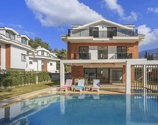 Fethiye Ölüdeniz'de Kalabalık Ailelere Uygun, Özel Havuzlu, Kiralık Villa - 3