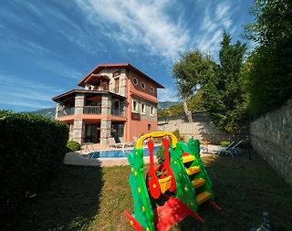 Fethiye Ölüdeniz'de Kalabalık Ailelere Uygun, Özel Havuzlu, Taş Villa - 3