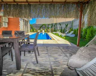 Fethiye Ölüdeniz’de Geniş Ailelere uygun, Özel Havuzlu, Konforlu Villa - 4