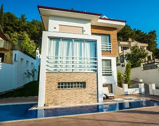 Fethiye Ölüdeniz'de Konforlu Tasarıma Sahip, Özel Havuzlu, 4+1 Villa - 2