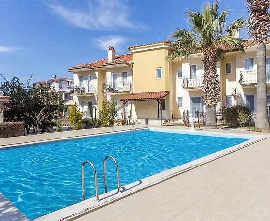 Fethiye Ölüdeniz'de Merkeze Yakın, 6 Kişilik, Kiralık Apart - 1