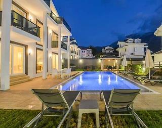 Fethiye Ölüdeniz'de Merkeze Yakın, Özel Havuzlu, 8 Kişilik Villa - 4