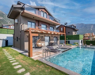 Fethiye Ölüdeniz'de Merkeze Yakın, Özel Havuzlu, Konforlu Villa - 2