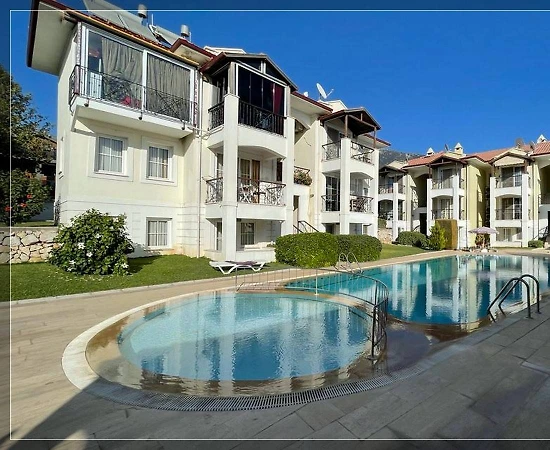 Fethiye Ölüdeniz'de Merkezi Konumda, Ortak Havuzlu, 2+1 Apart - 1