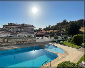 Fethiye Ölüdeniz'de Merkezi Konumda, Ortak Havuzlu, 2+1 Apart - 3