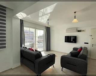 Fethiye Ölüdeniz'de Merkezi Konumda, Ortak Havuzlu, 2+1 Apart - 5