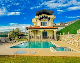 Fethiye Ölüdeniz'de Merkezi Konumda, Özel Havuzlu, 3+1 Villa - 3