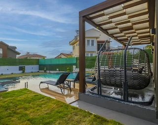 Fethiye Ölüdeniz'de Merkezi Konumda, Özel Havuzlu, 8 Kişilik Villa - 3