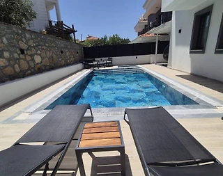 Fethiye Ölüdeniz'de Merkezi Konumda, Özel Havuzlu, Ferah Villa - 3
