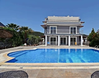 Fethiye Ölüdeniz'de Merkezi Konumda, Özel Havuzlu, Konforlu Villa - 4