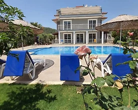 Fethiye Ölüdeniz'de Merkezi Konumda, Özel Havuzlu, Konforlu Villa - 2