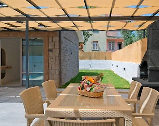 Fethiye Ölüdeniz'de Merkezi Konumda, Özel Havuzlu, Modern Villa - 4