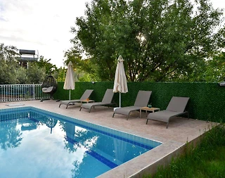 Fethiye Ölüdeniz'de Merkezi Konumda, Özel Havuzlu, Modern Villa - 4