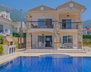 Fethiye Ölüdeniz'de Merkezi Konumda, Özel Havuzlu, Modern Villa - 2