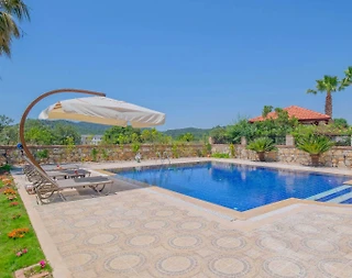 Fethiye Ölüdeniz'de Merkezi Konumda, Özel Havuzlu, Modern Villa - 3