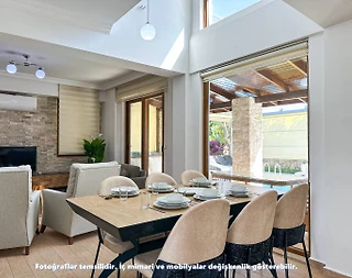 Fethiye Ölüdeniz'de Merkezi Konumda, Özel Havuzlu, Şık Villa - 5