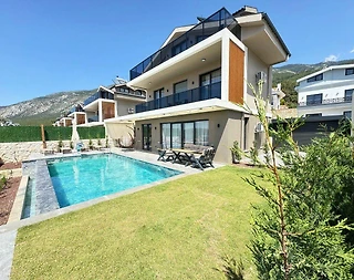 Fethiye Ölüdeniz'de Modern Mimarili, Özel Havuzlu, İkiz Villa - 2