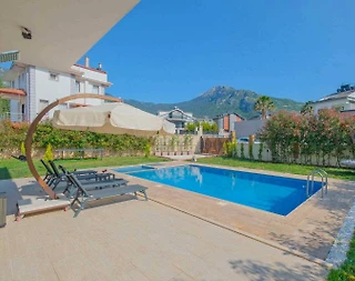 Fethiye Ölüdeniz'de Modern Tasarımlı, Özel Havuzlu, Bahçeli Villa - 5