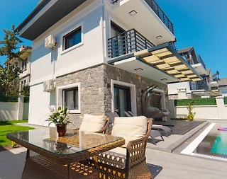 Fethiye Ölüdeniz'de Modern Tasarımlı, Özel Havuzlu, Ferah Villa - 5