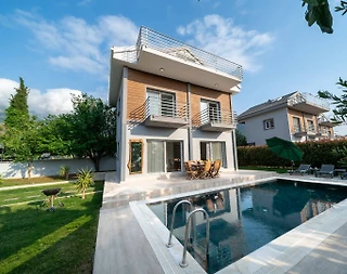 Fethiye Ölüdeniz'de Modern Tasarımlı, Özel Havuzlu, Konforlu Villa - 3