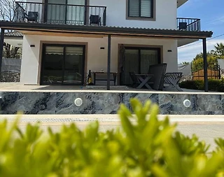 Fethiye Ölüdeniz'de Modern Tasarımlı, Özel Havuzlu, Merkezi Villa - 2