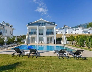 Fethiye Ölüdeniz'de Muhteşem Doğada, Özel Havuzlu, Geniş Villa - 2