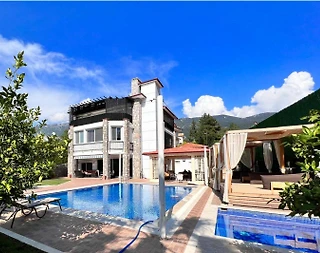 Fethiye Ölüdeniz'de Nefes Kesen Doğada, Özel Havuzlu, Konforlu Villa - 2
