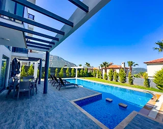 Fethiye Ölüdeniz'de Nezih Konumda, Özel Havuzlu, Şık Villa - 5