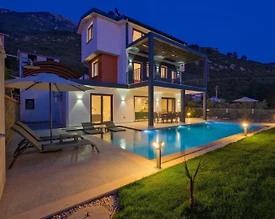 Fethiye Ölüdeniz'de Merkeze Yakın, Özel Havuzlu, 8 Kişilik Villa - 3